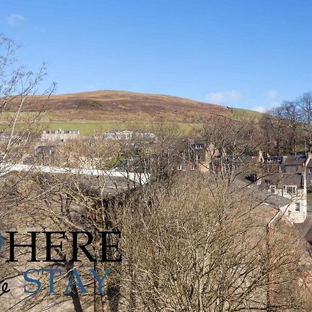 Bright 2Bed Apartment In Galashiels City Centre Exterior foto